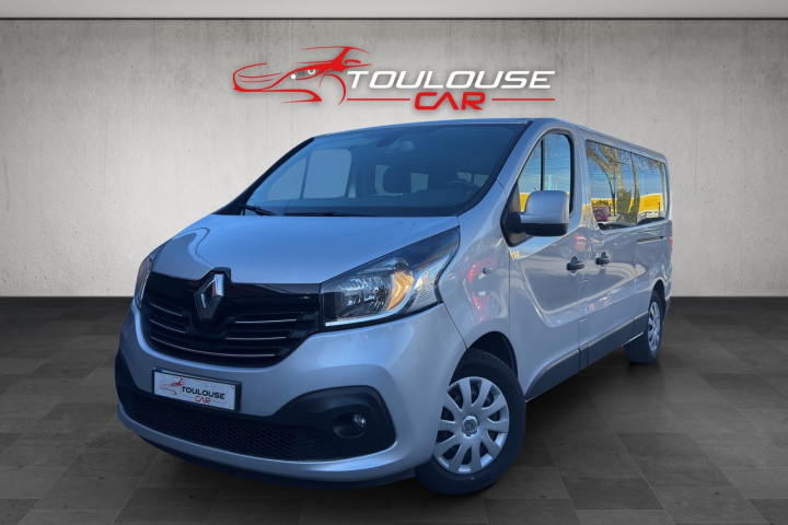 RENAULT TRAFIC COMBI